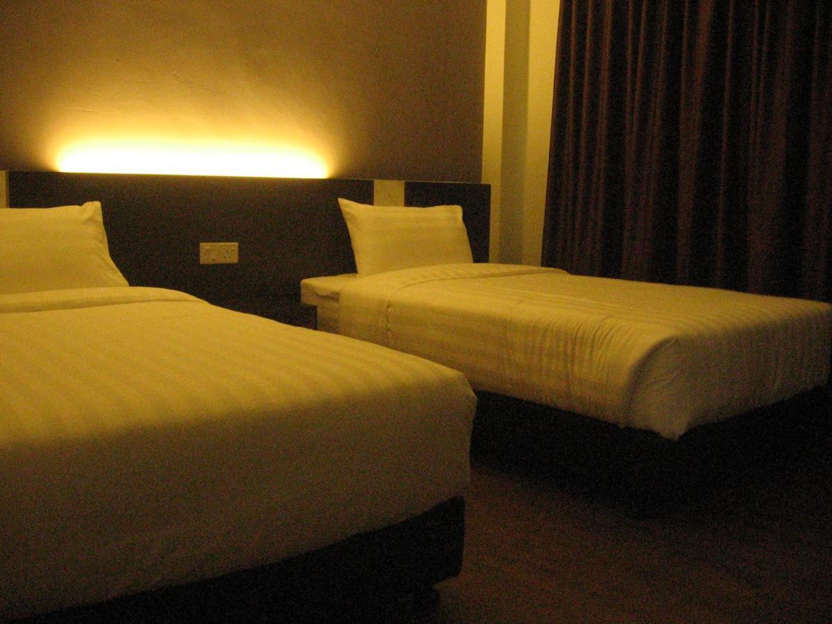 707 Hotel  Malacca Buitenkant foto