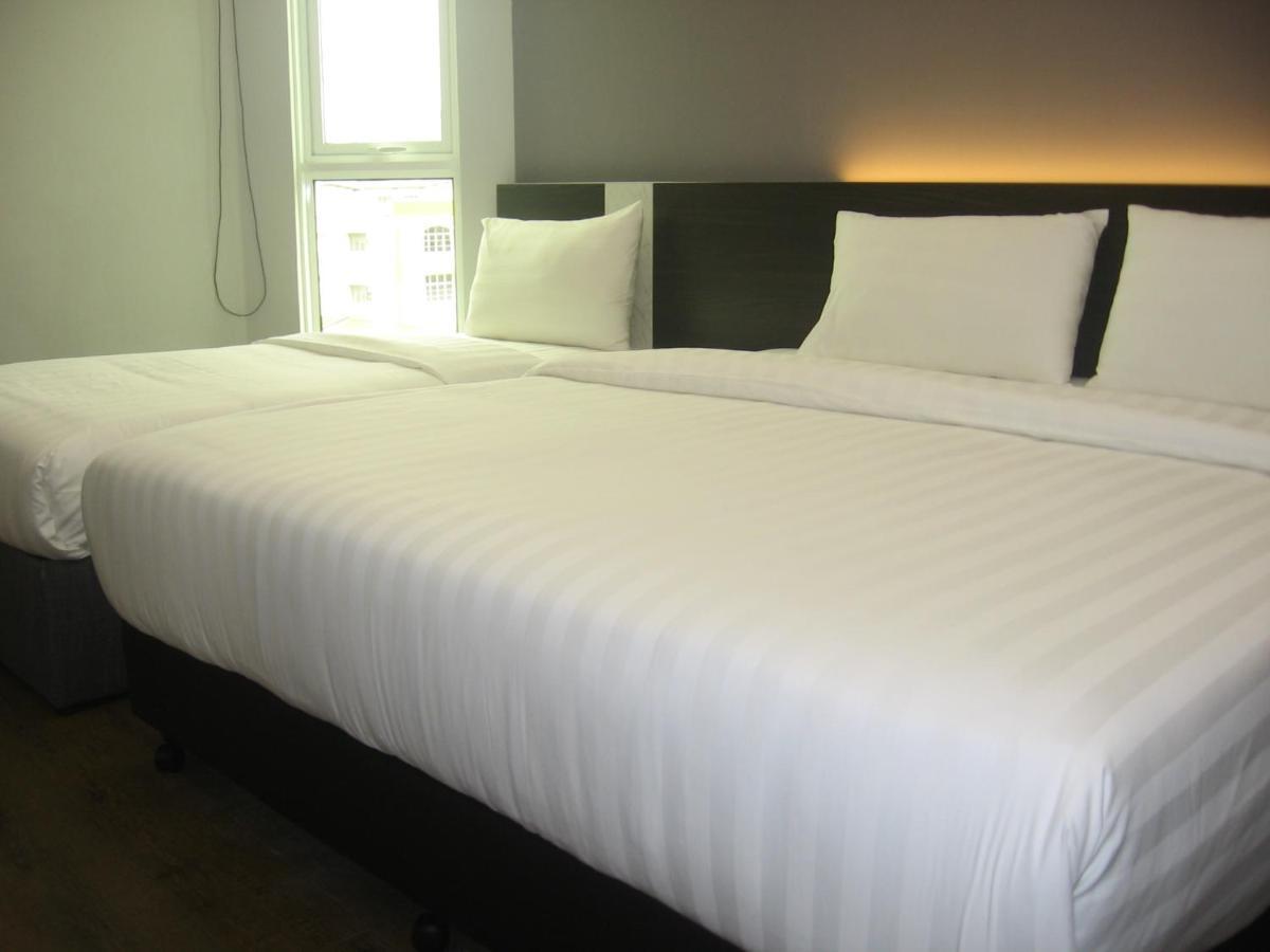 707 Hotel  Malacca Buitenkant foto