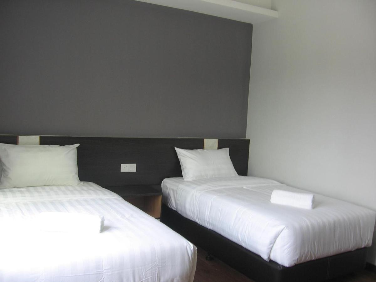 707 Hotel  Malacca Buitenkant foto